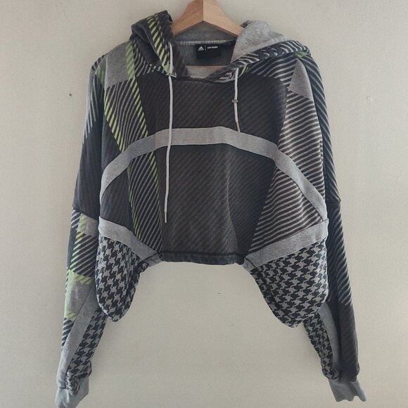 Ivy Park x Adidas Halls of Ivy Houndstooth Shrug - Picture 1 of 3